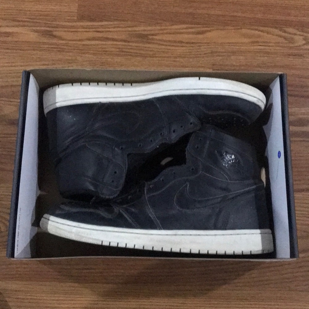 Air Jordan 1